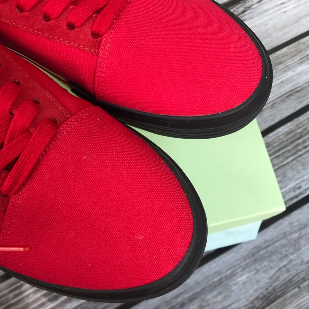 SOLD • OFF WHITE VULCANIZED STRIPED LOWTOP RED - Picture 3 of 8
